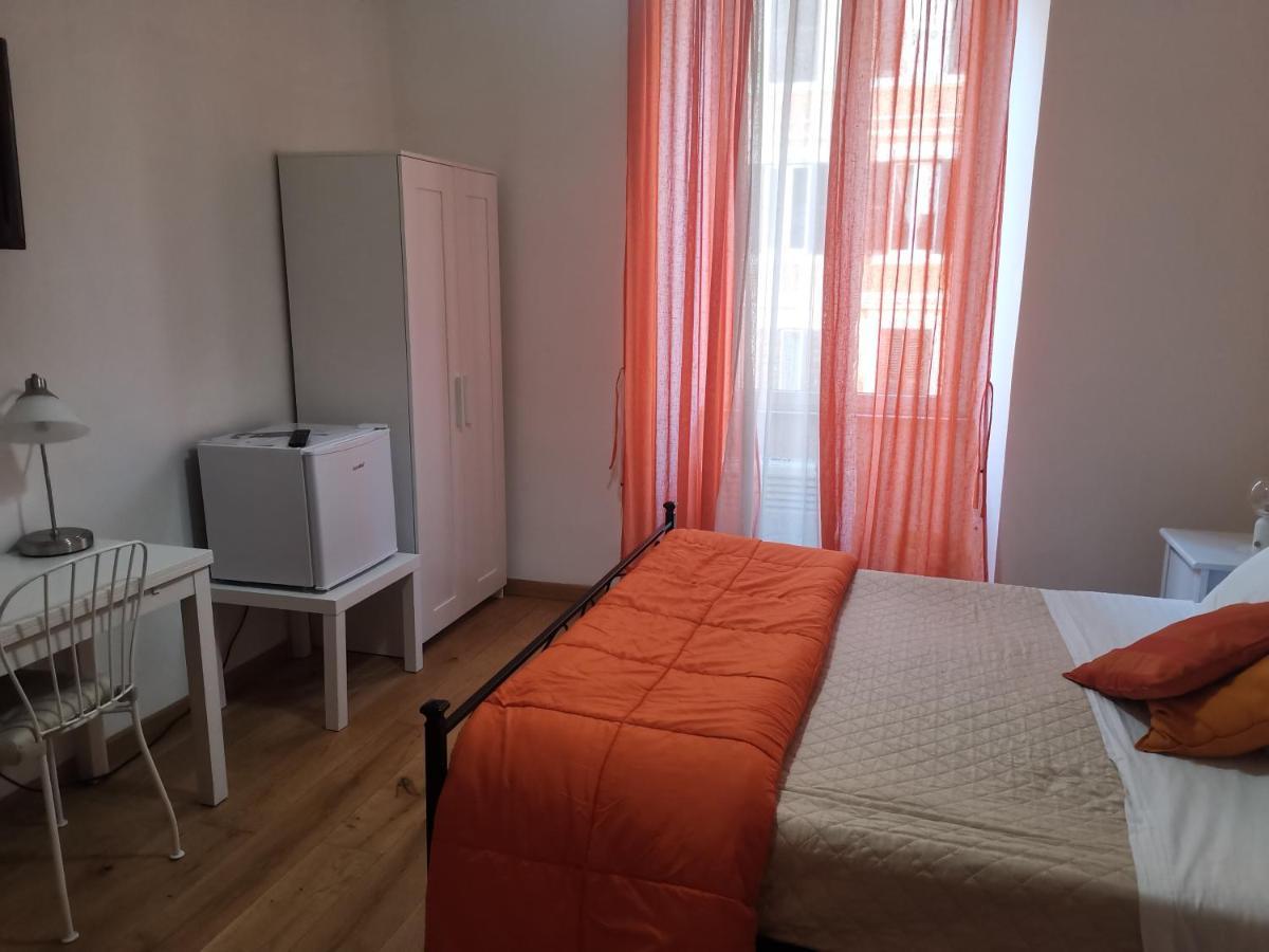 Alojamento de Acomodação e Pequeno-almoço 103 Roma